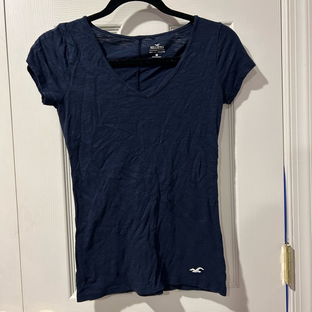 Hollister Tee